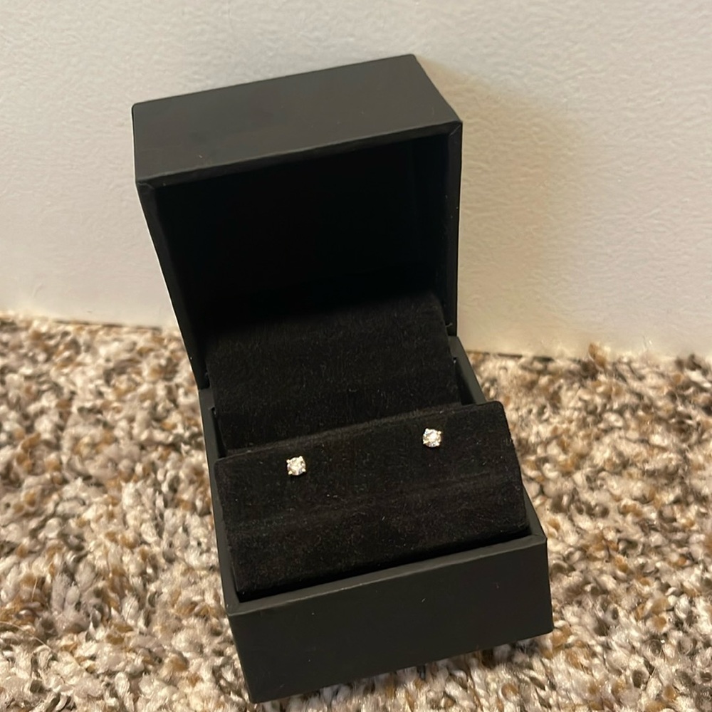 Zales Stud Earrings